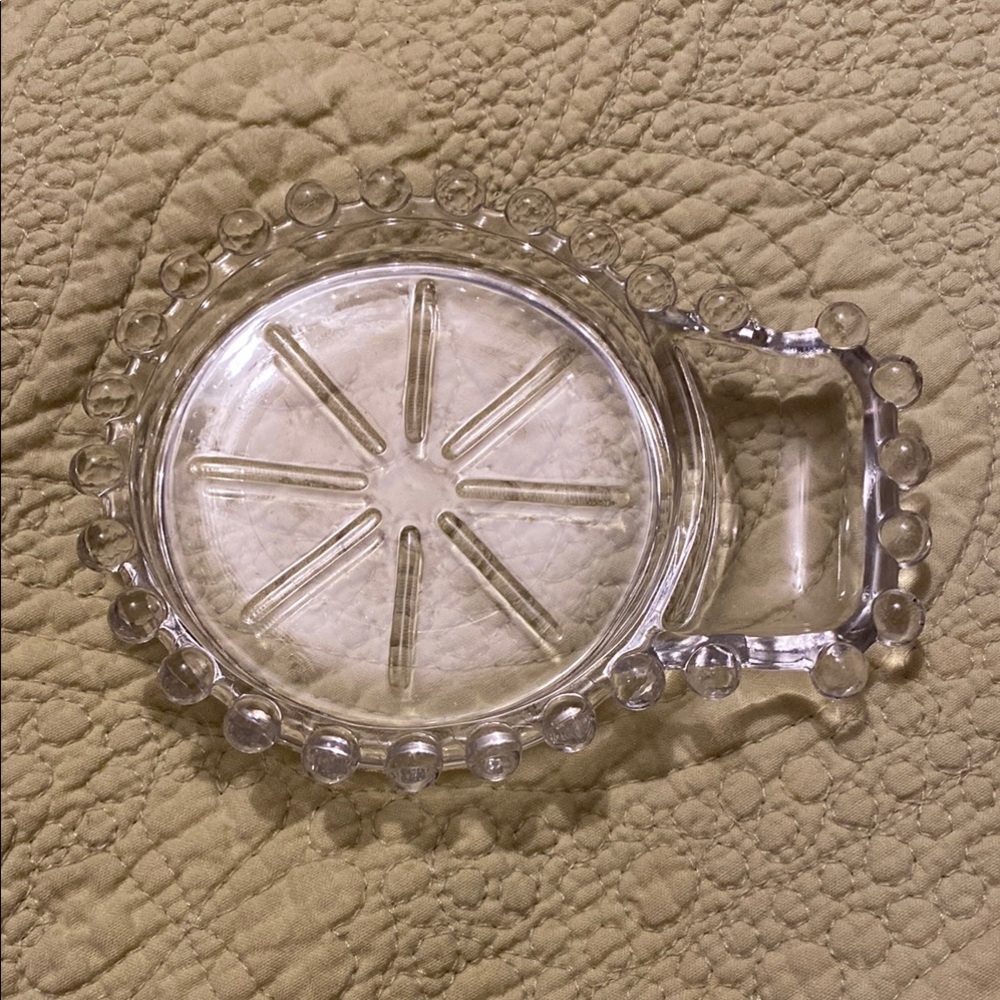 Clear Candlewick coaster with ash Tray